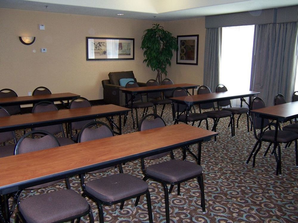 La Quinta By Wyndham Ne Long Beach/Cypress Hawaiian Gardens Instalações foto