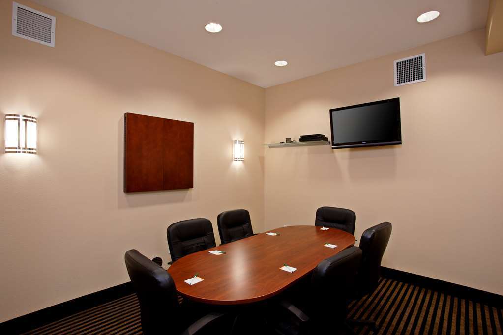 La Quinta By Wyndham Ne Long Beach/Cypress Hawaiian Gardens Instalações foto